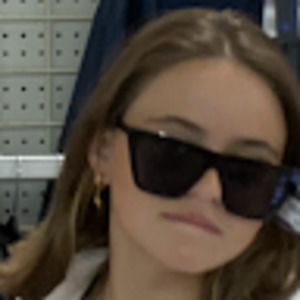 Meet your Posher, Sophie